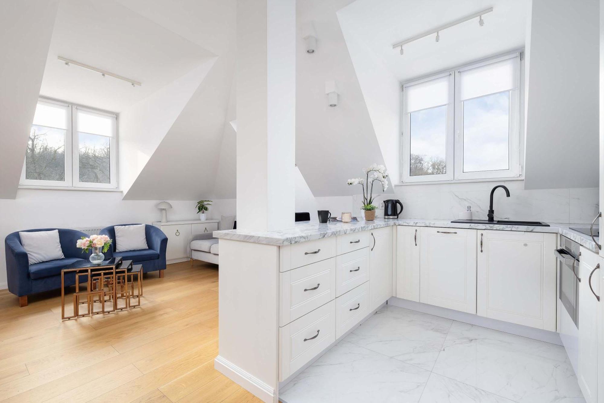 Appartement Jasny Z Parkingiem Obok Blon Krakowskich By Renters